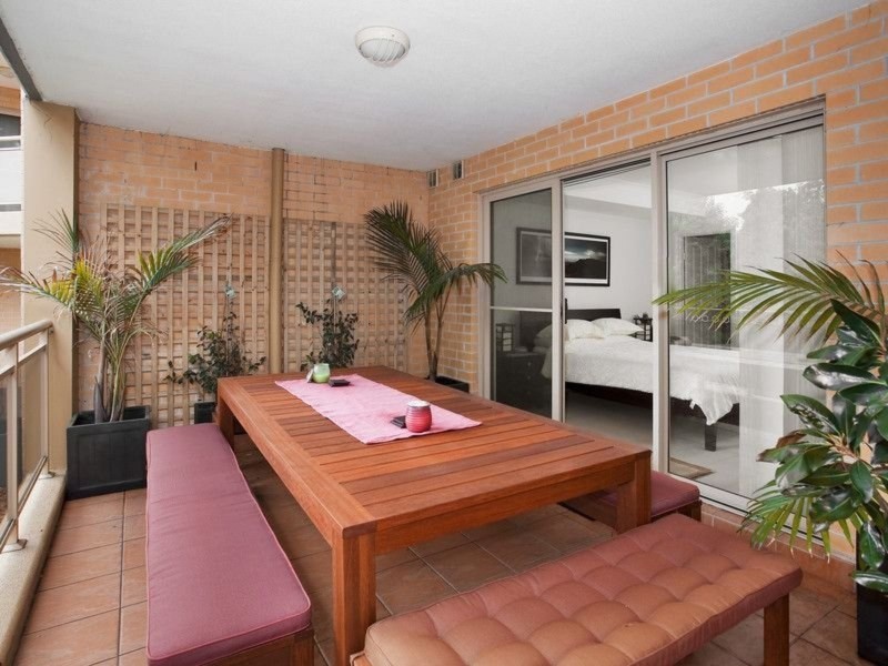 8/4-6 Mercer Street, Castle Hill NSW 2154