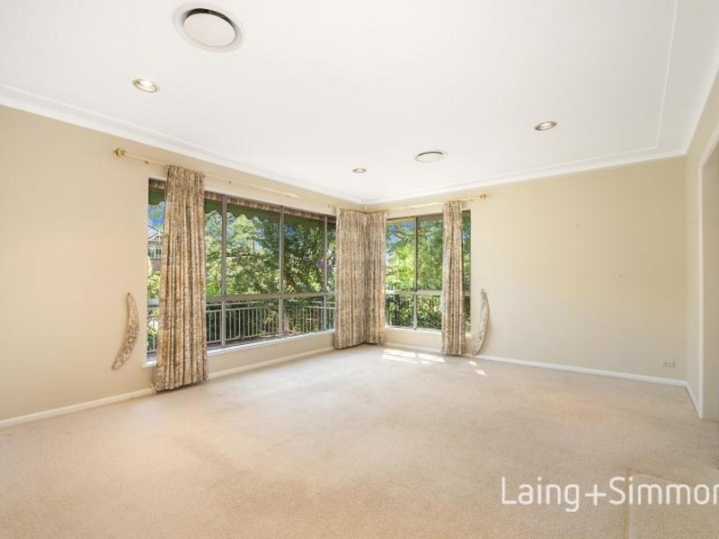 8 Jackson Crescent, Pennant Hills NSW 2120