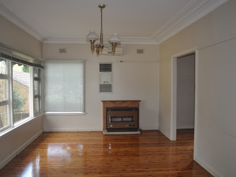 16 Wilson Road, Pennant Hills NSW 2120