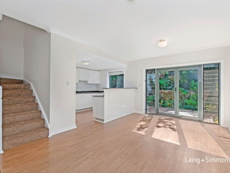 28/8a Hampden Road, Pennant Hills NSW 2120
