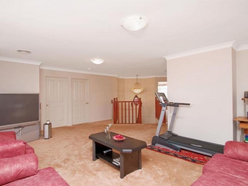 95 Chepstow Drive,, Castle Hill NSW 2154