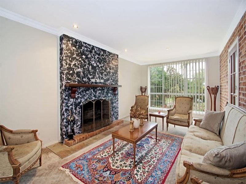 4 Cedarwood Drive, Cherrybrook NSW 2126