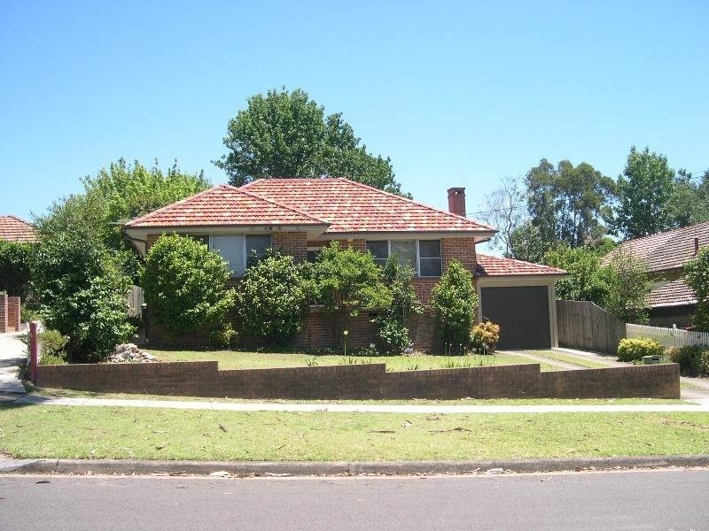 4 Rosemount Avenue, Pennant Hills NSW 2120