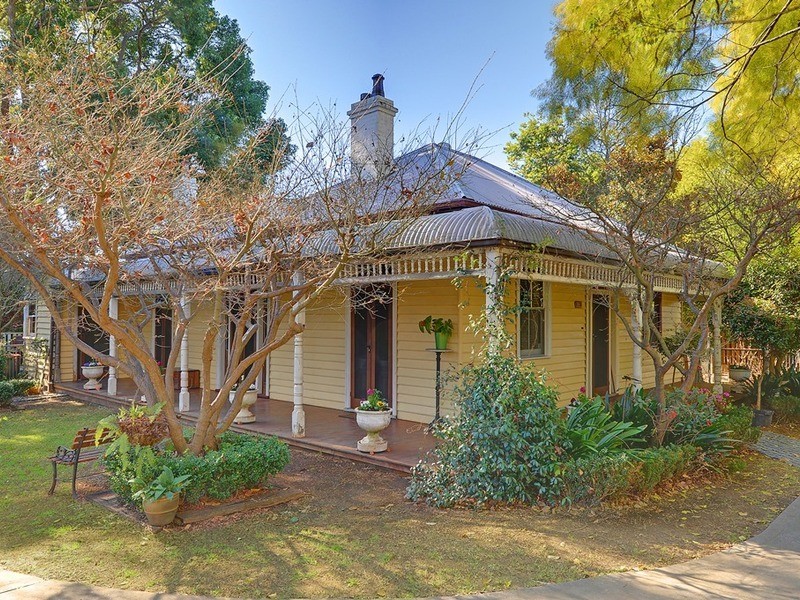 108 Castle Hill Road, West Pennant Hills NSW 2125