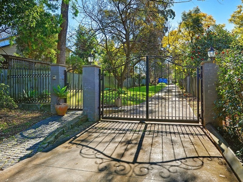108 Castle Hill Road, West Pennant Hills NSW 2125