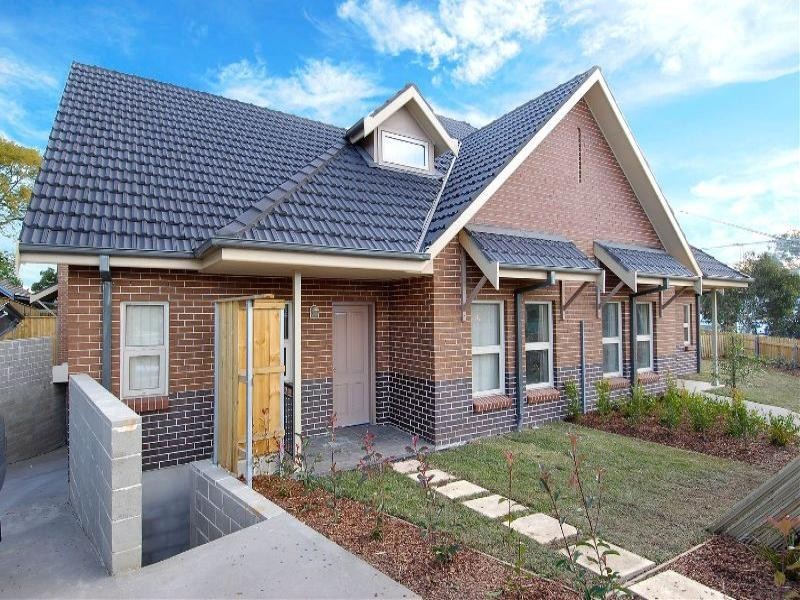 2/1B Hampden Road, Pennant Hills NSW 2120