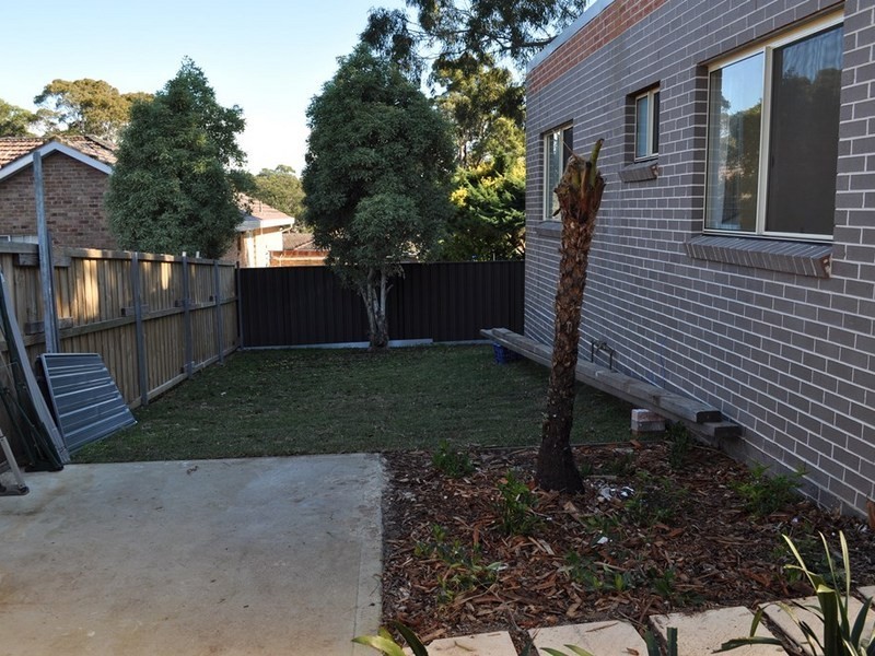 16a Barrett Avenue, Thornleigh NSW 2120