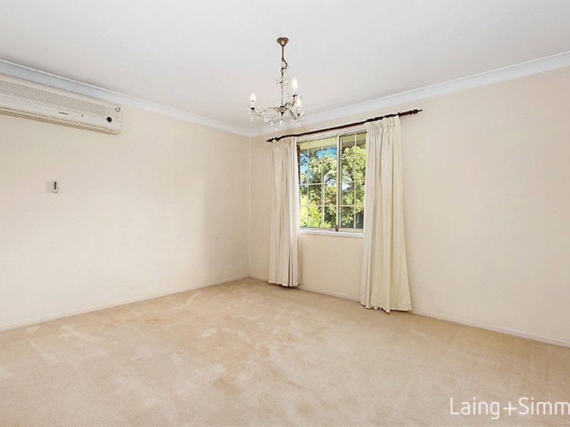 58 Fishburn Crescent, Castle Hill NSW 2154