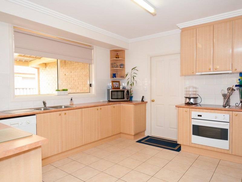 54 Jonas Absalom Drive, Port Macquarie NSW 2444