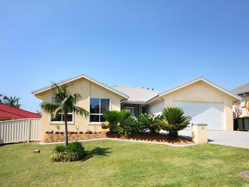 28 Olivine Street, Port Macquarie NSW 2444