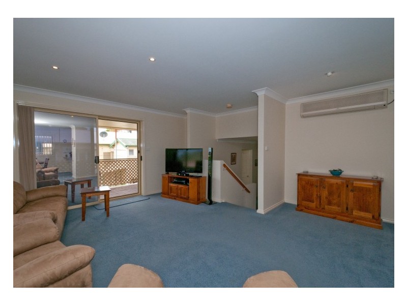 1/33 Cross Street, Port Macquarie NSW 2444