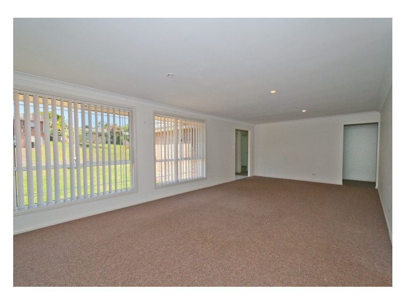 8 Waterlily Walk, Port Macquarie NSW 2444