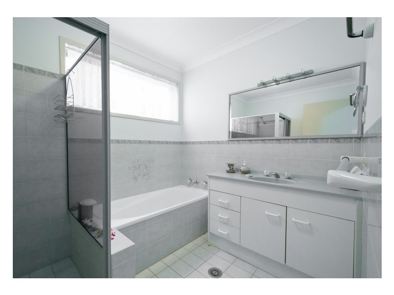 11 Lyndale Avenue, Port Macquarie NSW 2444