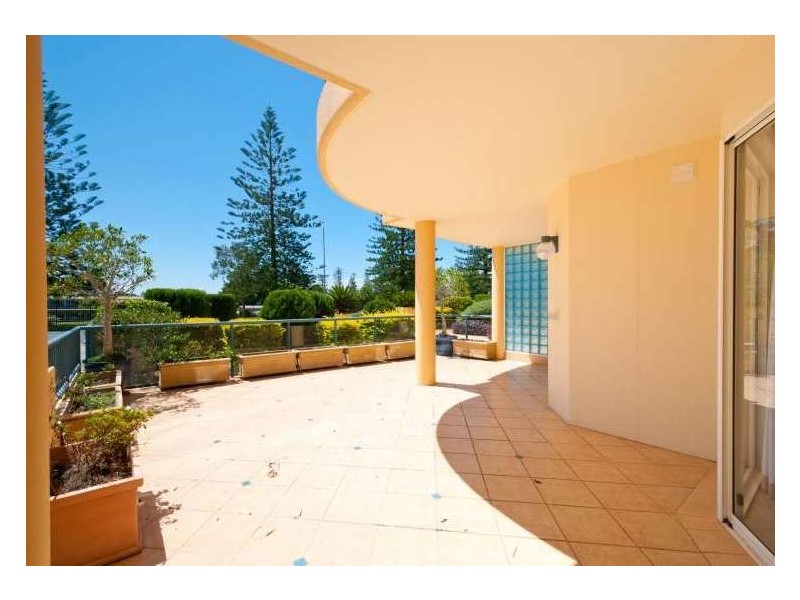 1/32 Burrawan Street, Port Macquarie NSW 2444