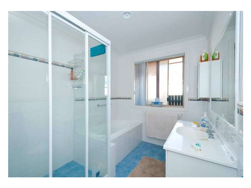 77 Marian Drive, Port Macquarie NSW 2444