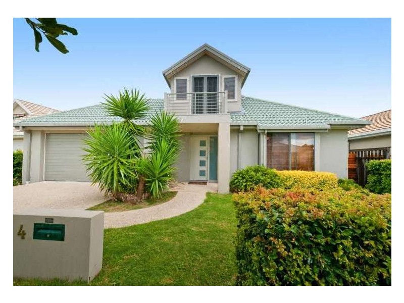 4 Sylvan Grove, Port Macquarie NSW 2444