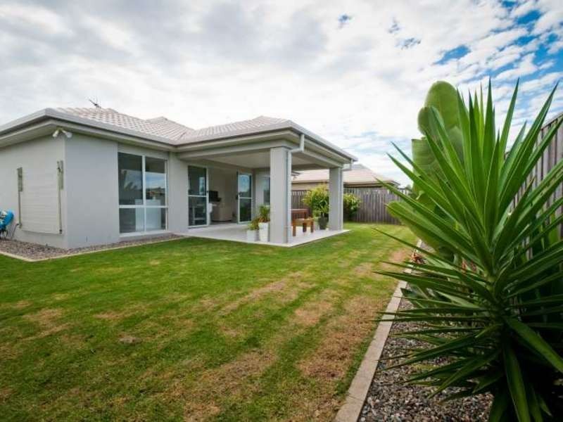 27 The Sanctuary Close, Port Macquarie NSW 2444