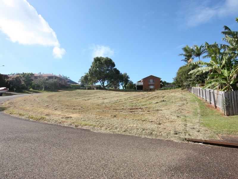 8 The Plateau, Port Macquarie NSW 2444
