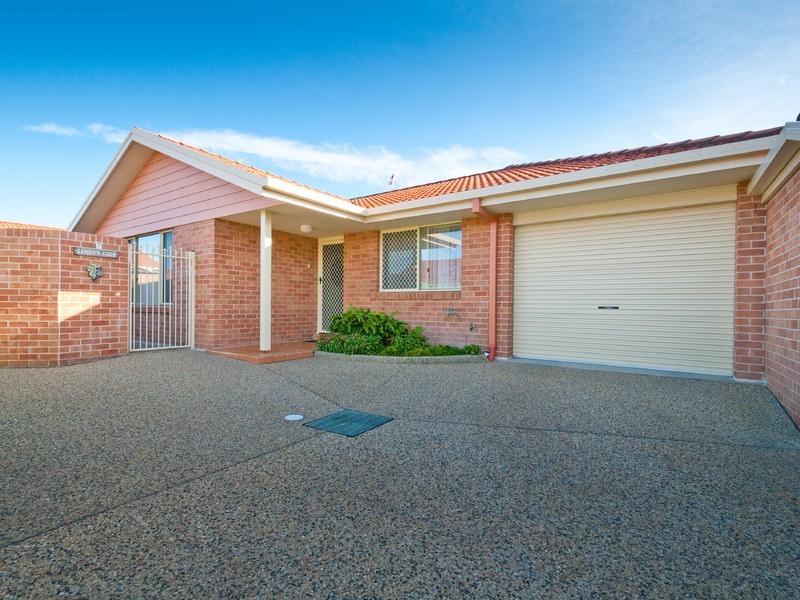 2/36 Ackroyd Street, Port Macquarie NSW 2444