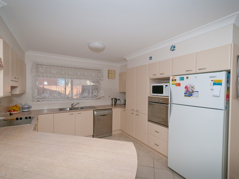 2/36 Ackroyd Street, Port Macquarie NSW 2444
