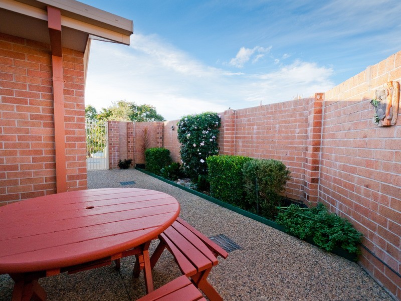 2/36 Ackroyd Street, Port Macquarie NSW 2444