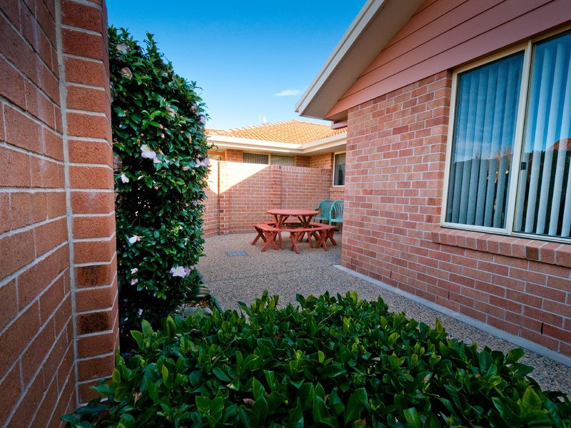 2/36 Ackroyd Street, Port Macquarie NSW 2444