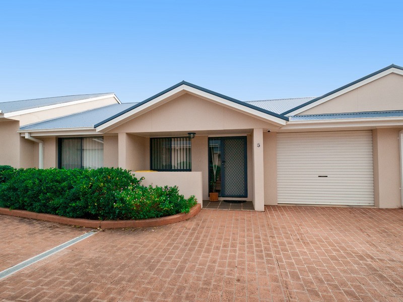 5/8 Sherwood Road, Port Macquarie NSW 2444