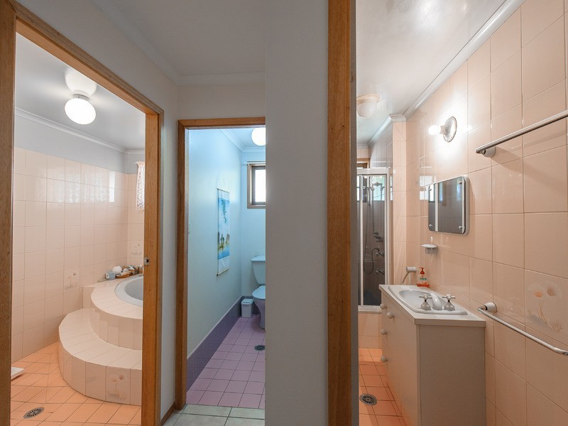 24 River Park Road, Port Macquarie NSW 2444