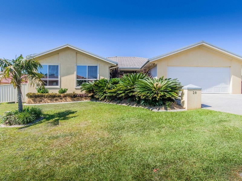 28 Olivine Street, Port Macquarie NSW 2444
