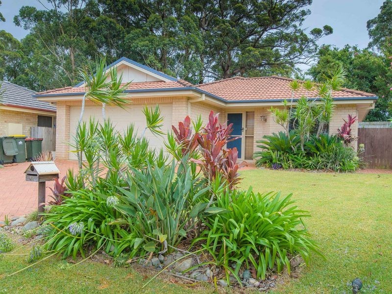 18 Deakin Close, Port Macquarie NSW 2444