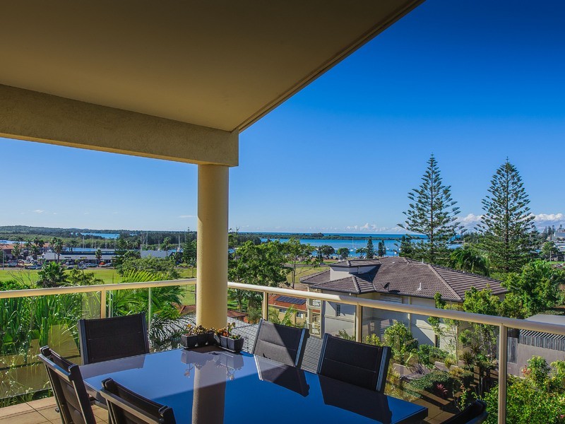 2/6 Hastings Avenue, Port Macquarie NSW 2444