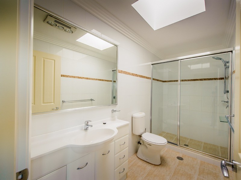2/27 Matthew Flinders Drive, Port Macquarie NSW 2444