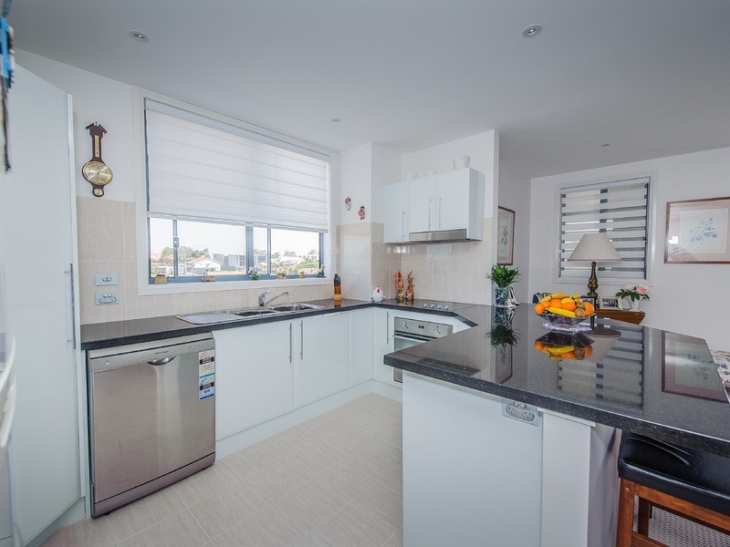 25/14-16 Waugh Street, Port Macquarie NSW 2444