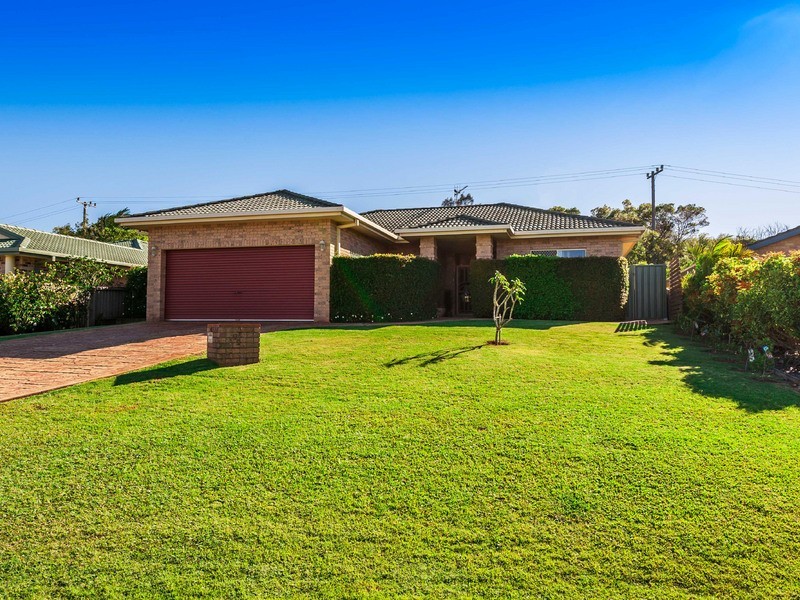 22 Christina Circuit, Port Macquarie NSW 2444