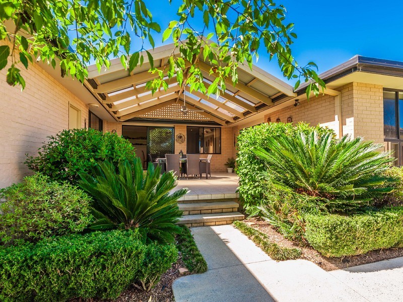 16 Olivine Street, Port Macquarie NSW 2444