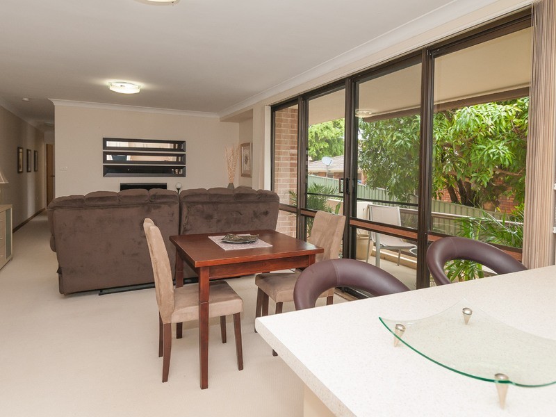 2/25 Garden Crescent, Port Macquarie NSW 2444