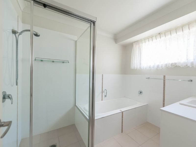 13 Lyrebird Place, Port Macquarie NSW 2444