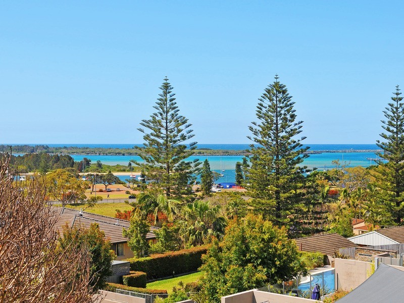 10 Hastings Avenue, Port Macquarie NSW 2444