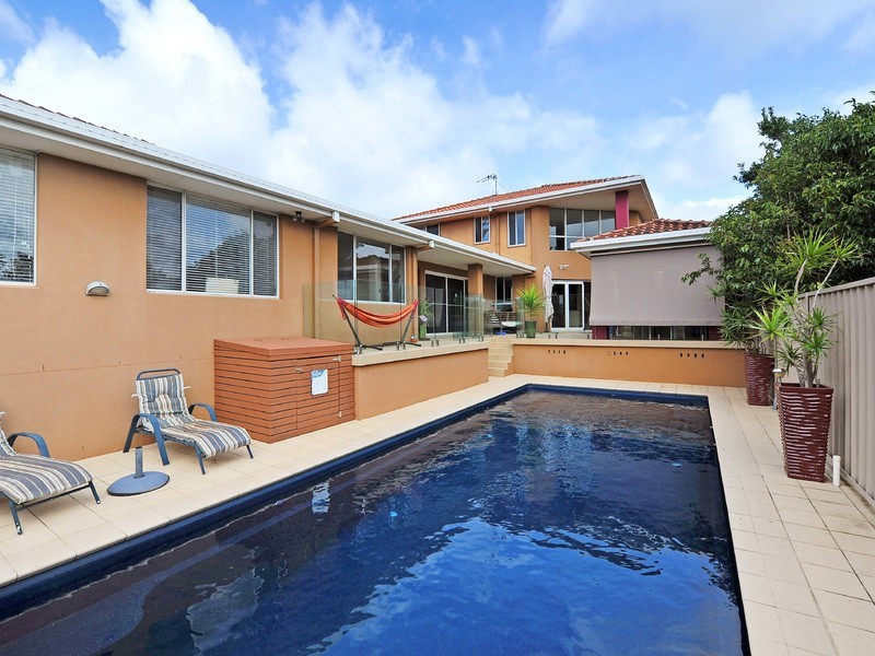 7 Hilltop Crescent, Port Macquarie NSW 2444
