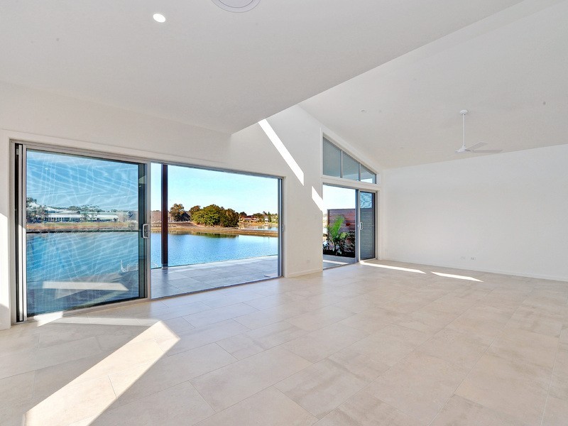 11 Cove Place, Port Macquarie NSW 2444
