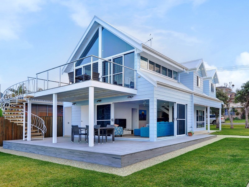 110 Chepana Street, Lake Cathie NSW 2445