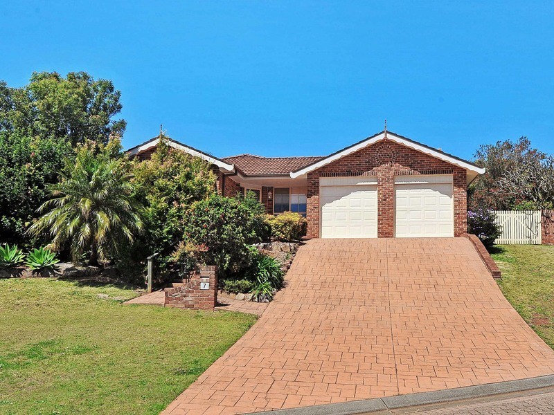 7 Sandy Close, Port Macquarie NSW 2444