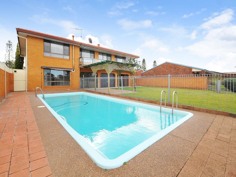 24 Hibbard Drive, Port Macquarie NSW 2444