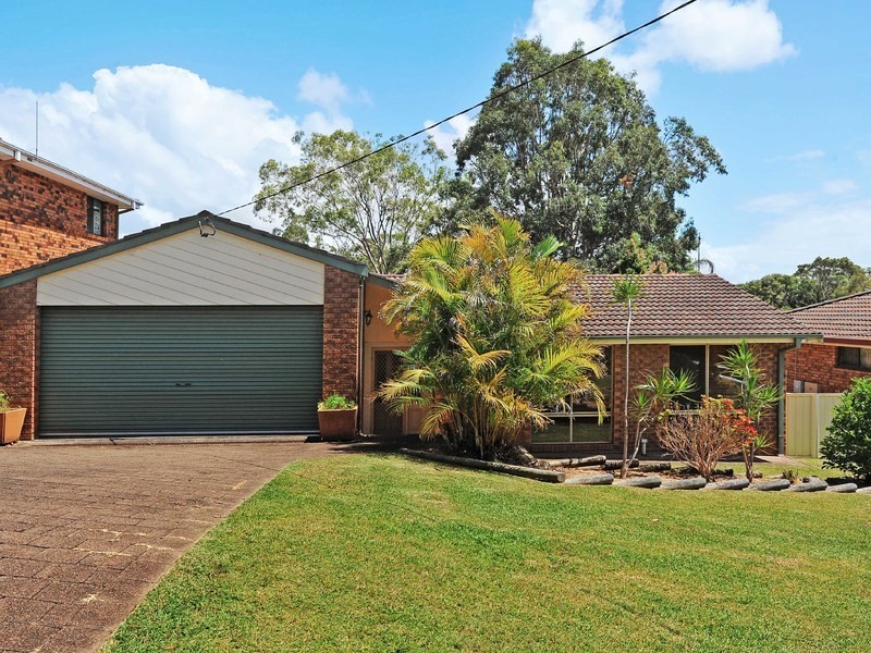 11 Lyndale Avenue, Port Macquarie NSW 2444