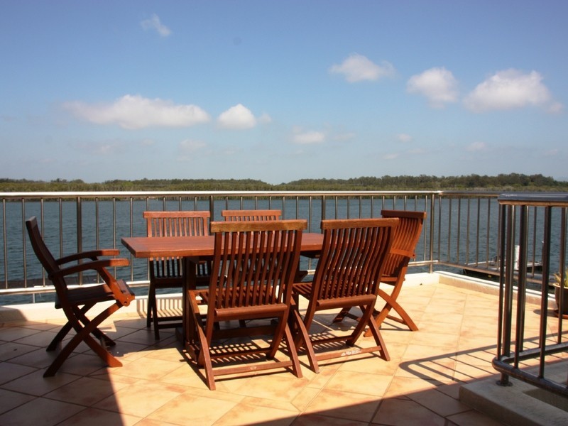 5 Riverside Drive, Port Macquarie NSW 2444