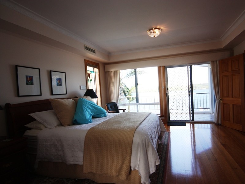 5 Riverside Drive, Port Macquarie NSW 2444