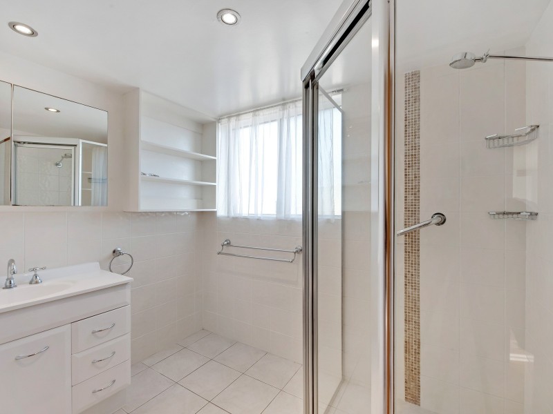 2/28 Oxley Crescent, Port Macquarie NSW 2444