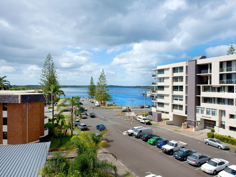 18/1 Waugh Street, Port Macquarie NSW 2444