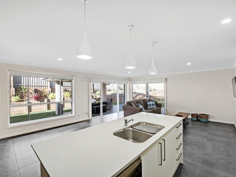 24 Yarralumla Parade, Port Macquarie NSW 2444