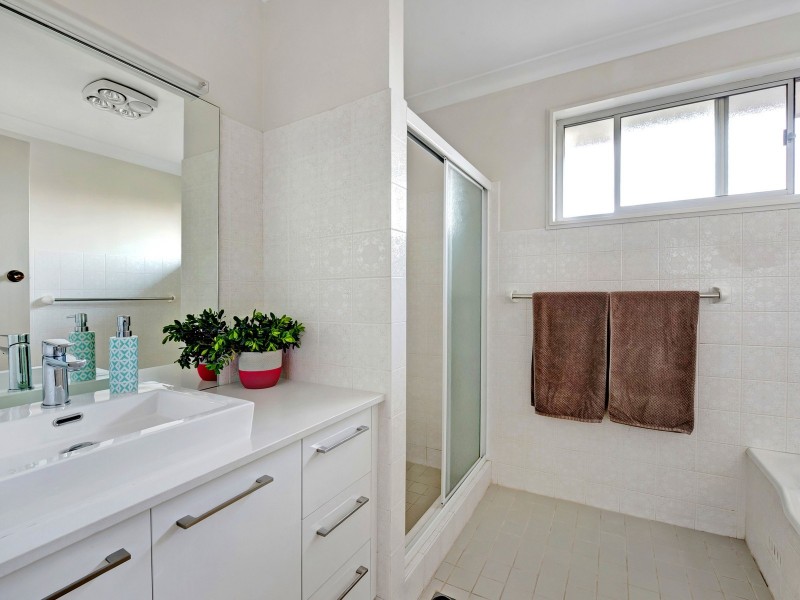 16 Tozer Street, Port Macquarie NSW 2444